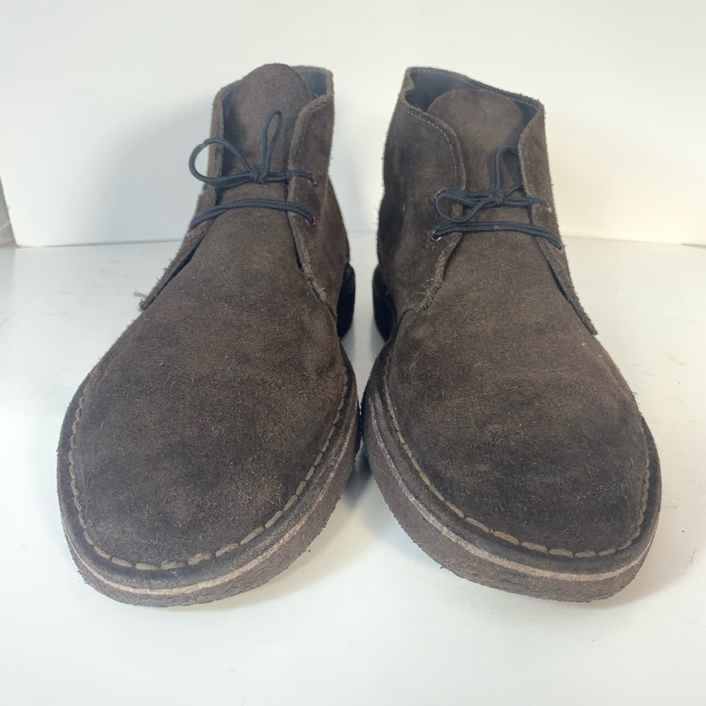 Clark’s Original Wallabees Brown Suede Chukka Boot - Picture 2 of 7